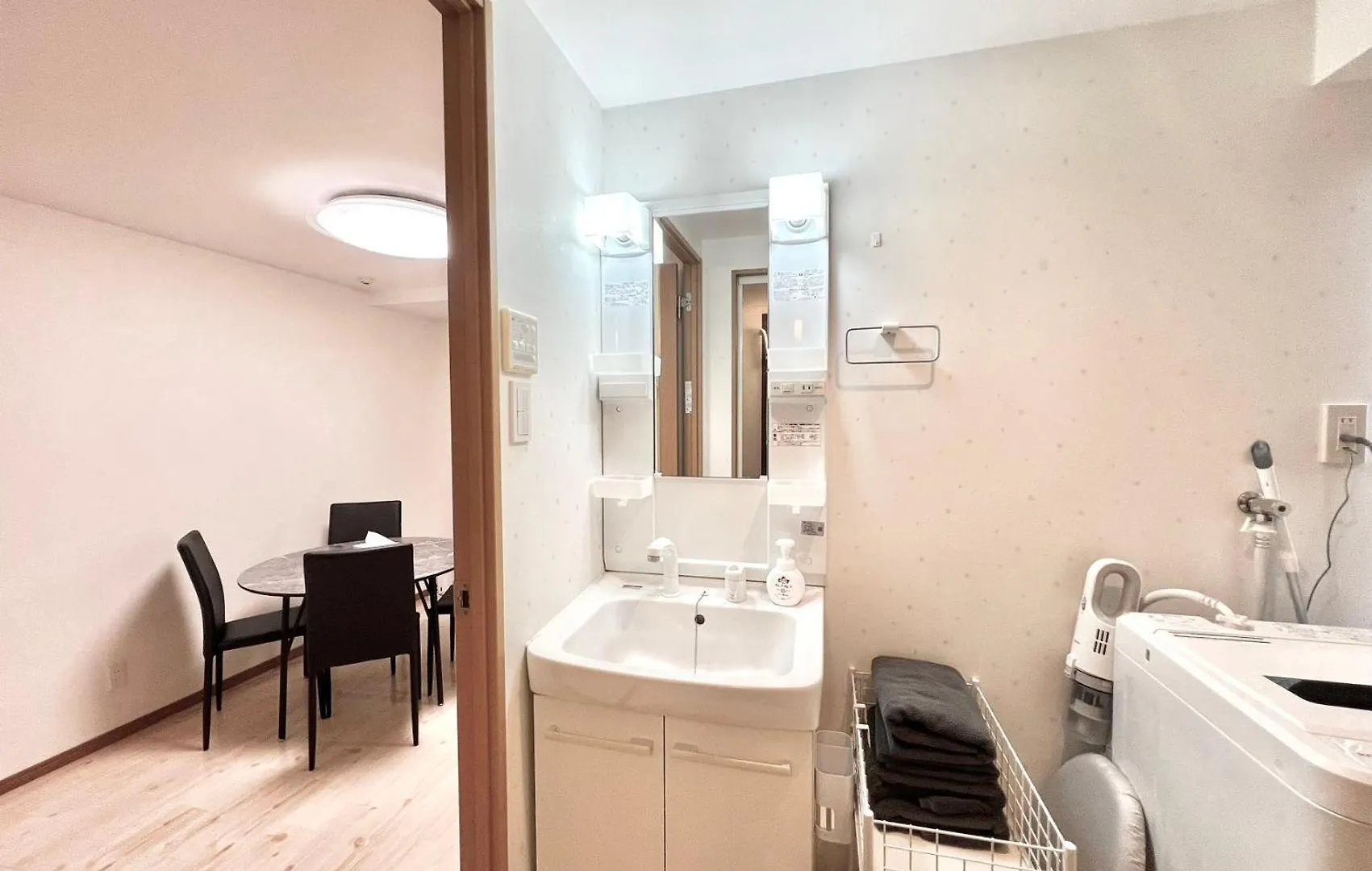 Shinjuku-Sts Hostel Tokyo Aparthotel